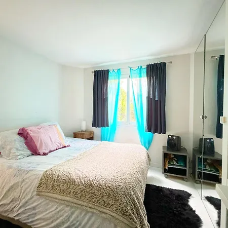 Appartamento Grand Avec Jardin Privatif à *