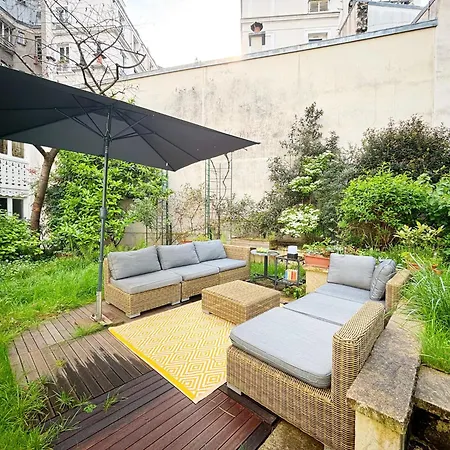 Apartment Grand Avec Jardin Privatif A